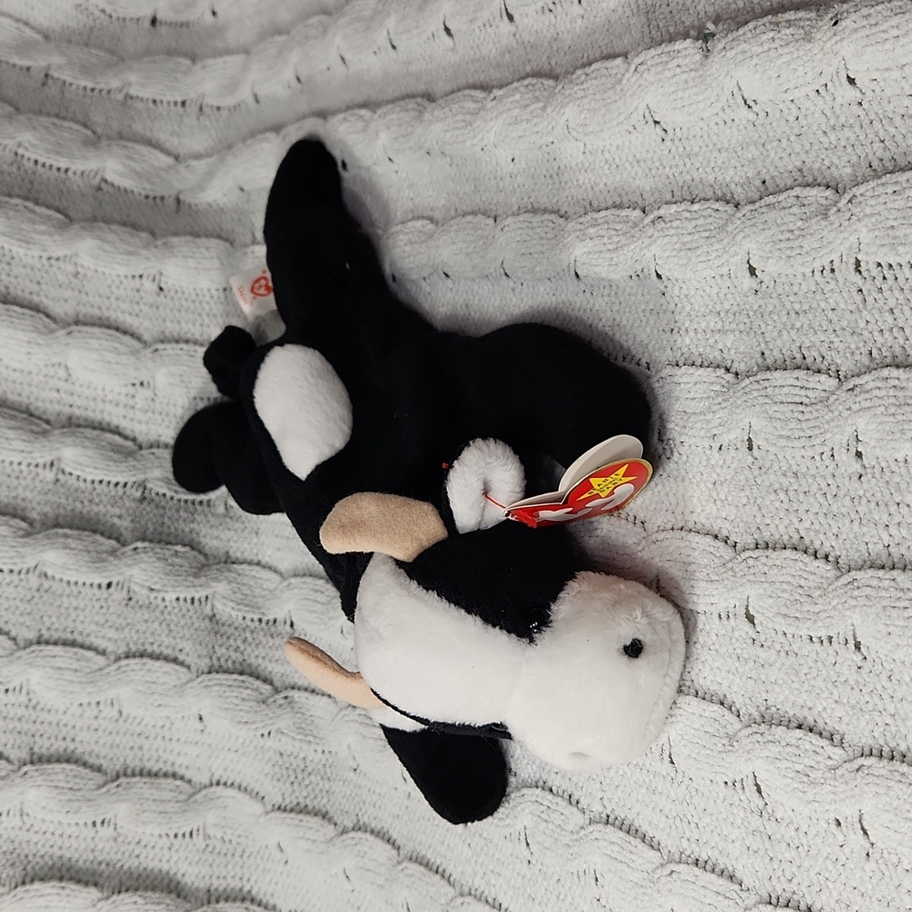 Vintage Ty Beanie Baby Original Daisy The Cow P.V.C. Pellets 1993